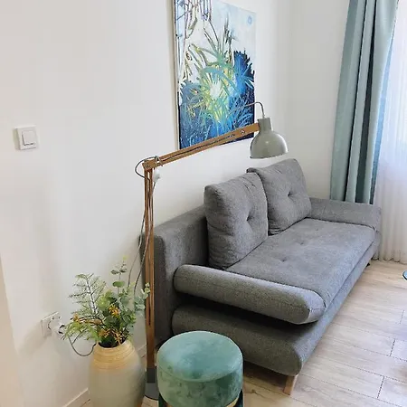 New Stylish & Modern Studio Apart - With Sea View Pula