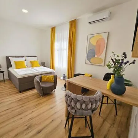 New Stylish & Modern Studio Apart - With Sea View * Pula